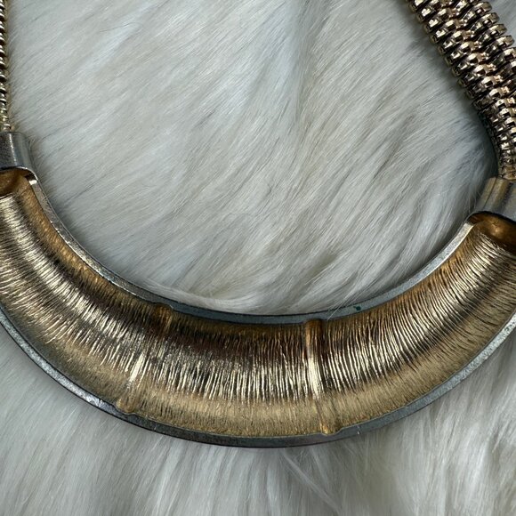 Gold Tone w/ Black Enamel & Rhinestone Collar Necklace 19.5" - Picture 8 of 9